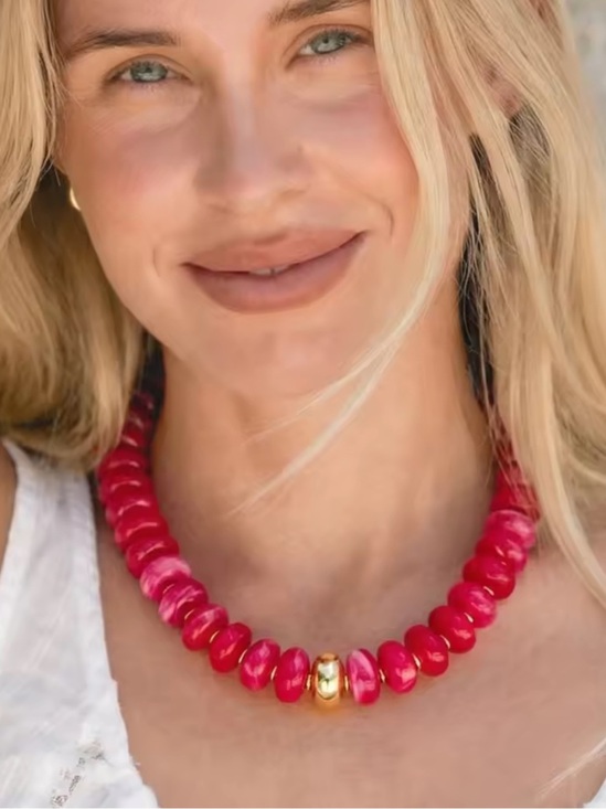 Anthropologie Jewelry - Hot Pink Beaded Gold Necklace